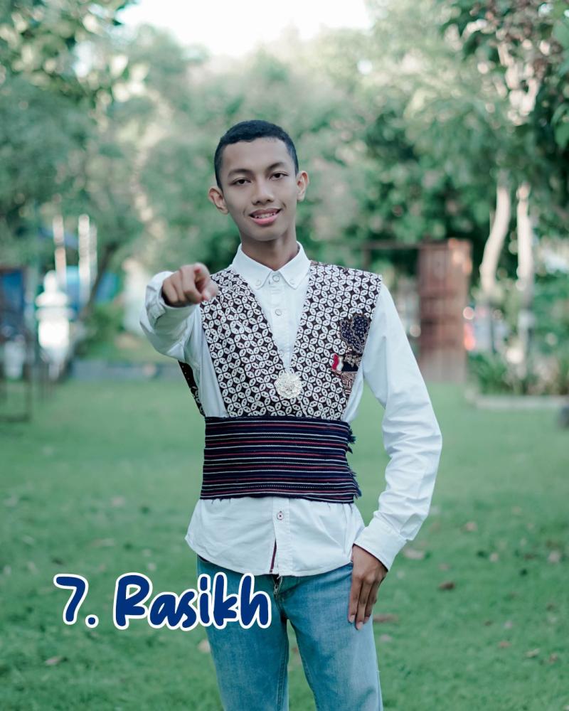 Poster Finalis